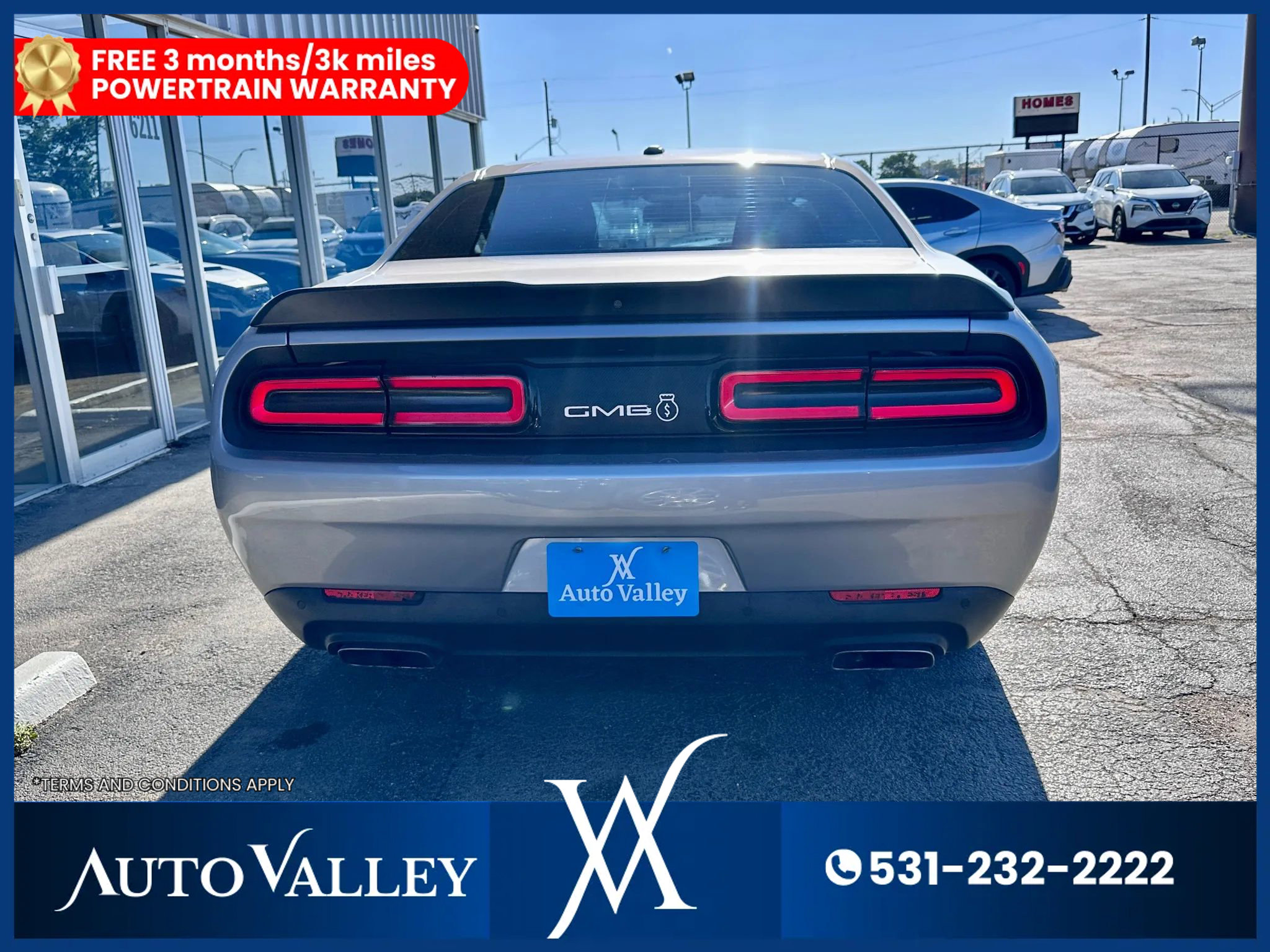 Used 2017 Dodge Challenger R/T image 6