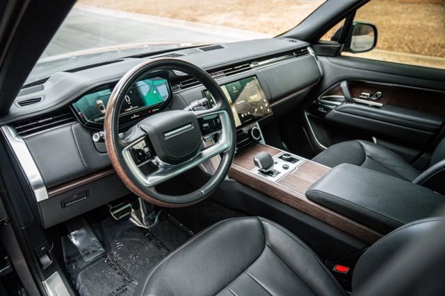 Used 2023 Land Rover Range Rover Long Wheelbase Autobiography image 30