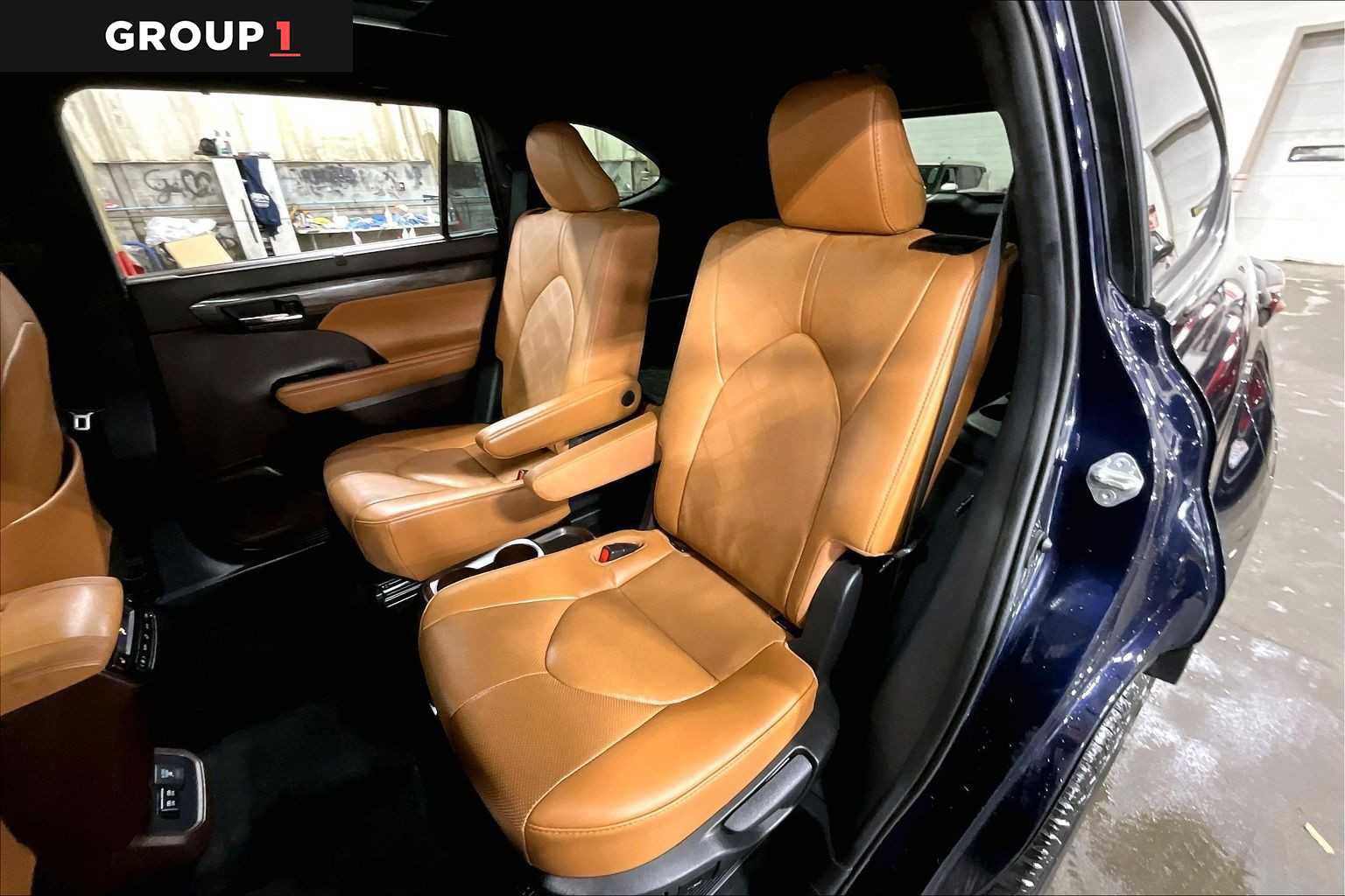 Used 2020 Toyota Highlander Platinum AWD/4WD image 21