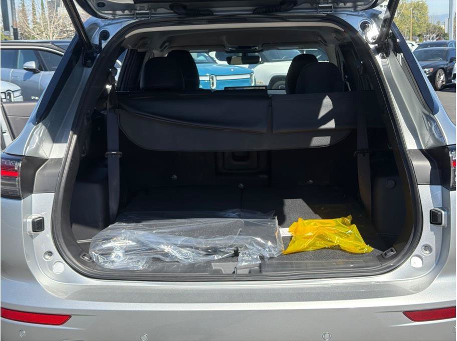 Used 2025 Mitsubishi Outlander SE AWD/4WD image 23