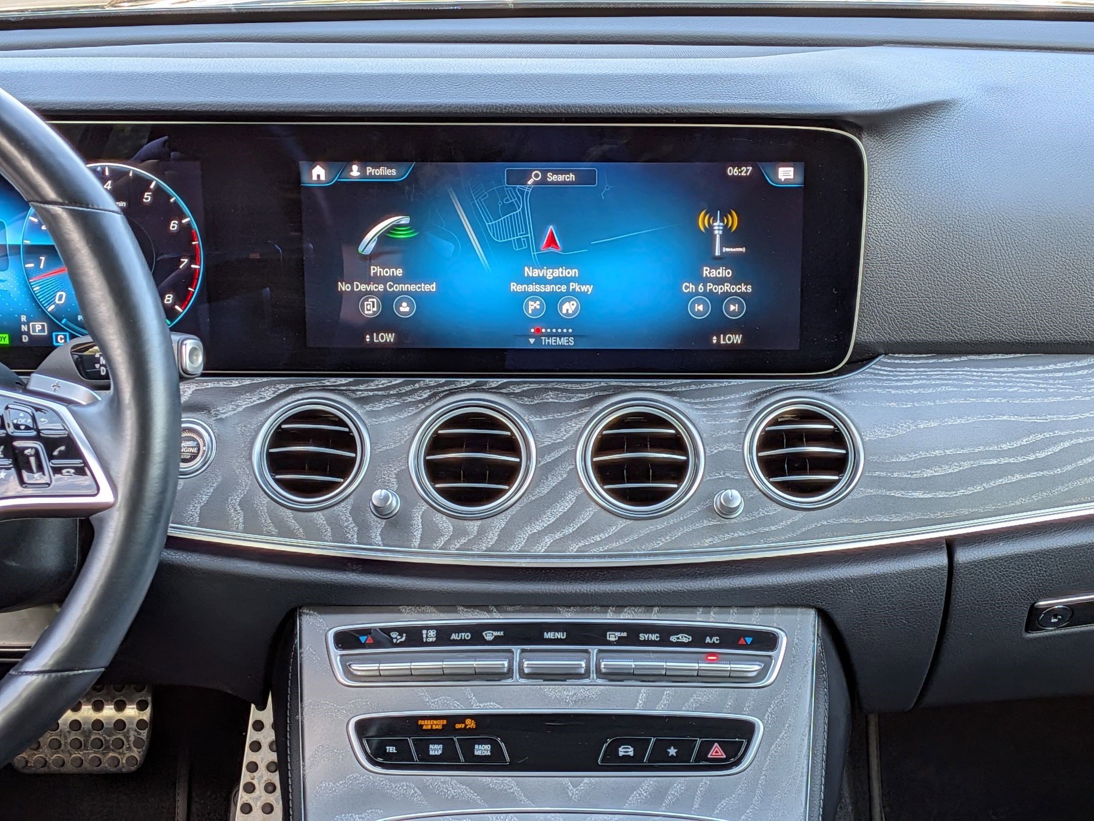 Used 2023 Mercedes-Benz E 450 4MATIC All-Terrain Wagon image 19