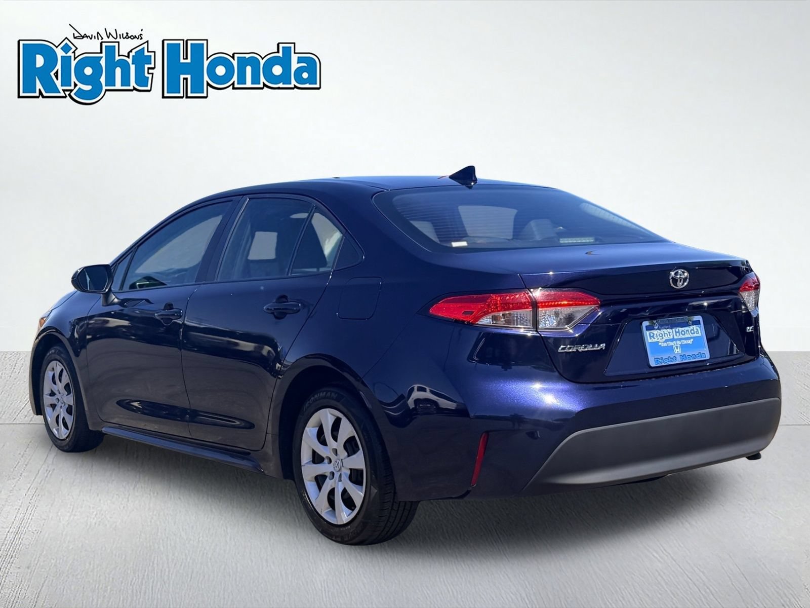 Used 2024 Toyota Corolla LE FWD image 4