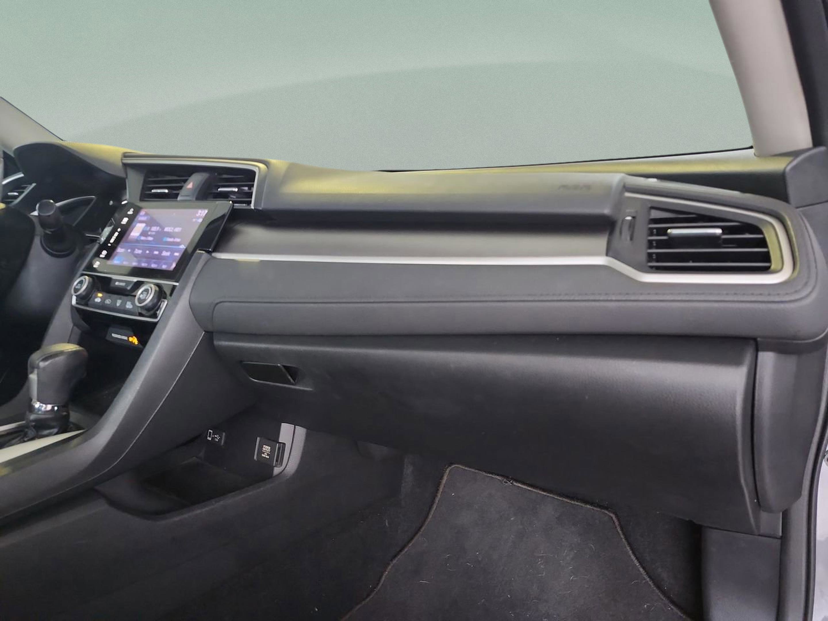 Used 2018 Honda Civic EX image 19