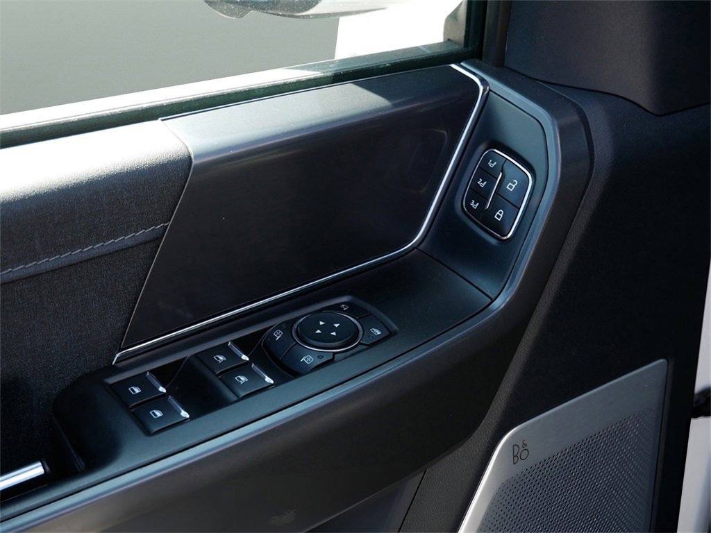 Used 2024 Ford F150 Lariat w/ Equipment Group 502A High image 16