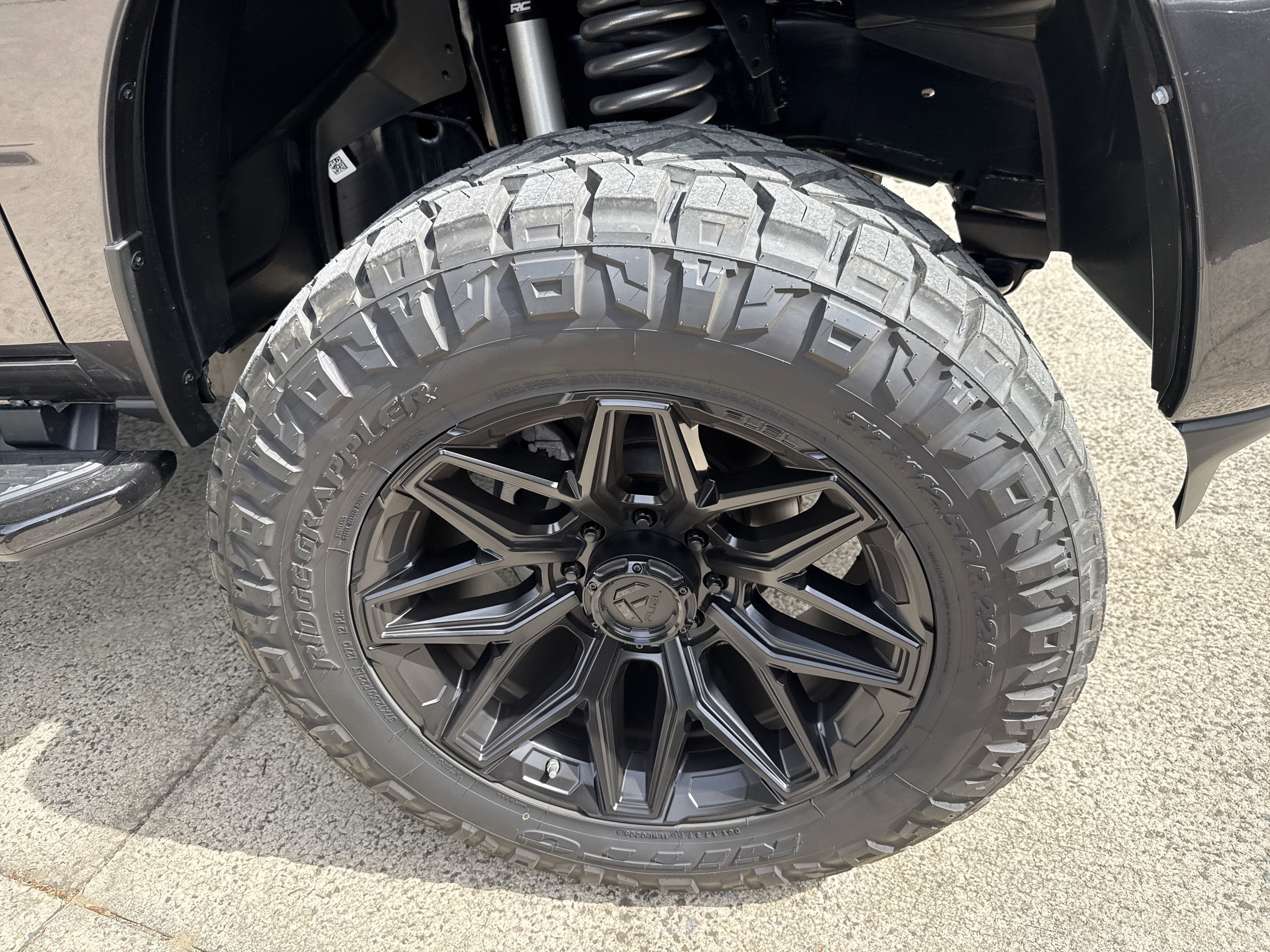 New 2026 RAM 3500 Big Horn AWD/4WD image 14