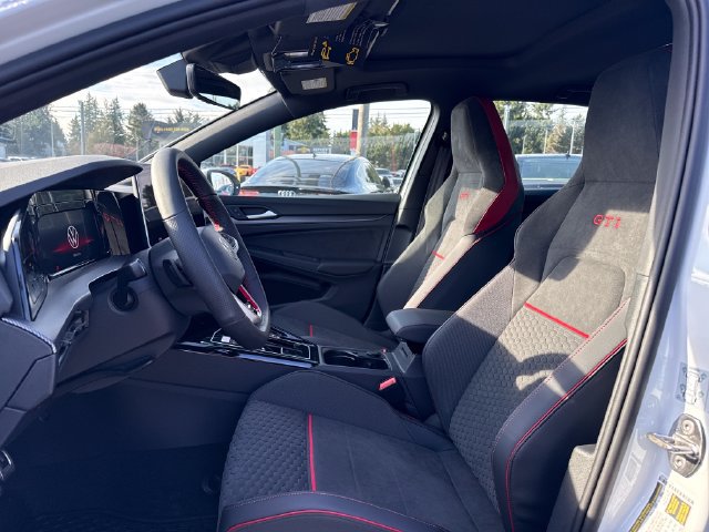 New 2026 Volkswagen GTI SE FWD image 16