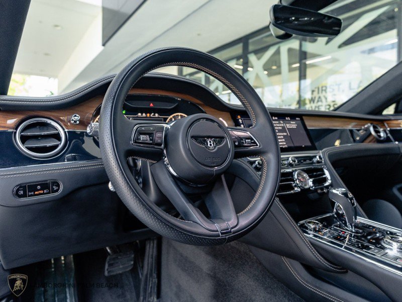 Used 2024 Bentley Flying Spur S V8 AWD/4WD image 20