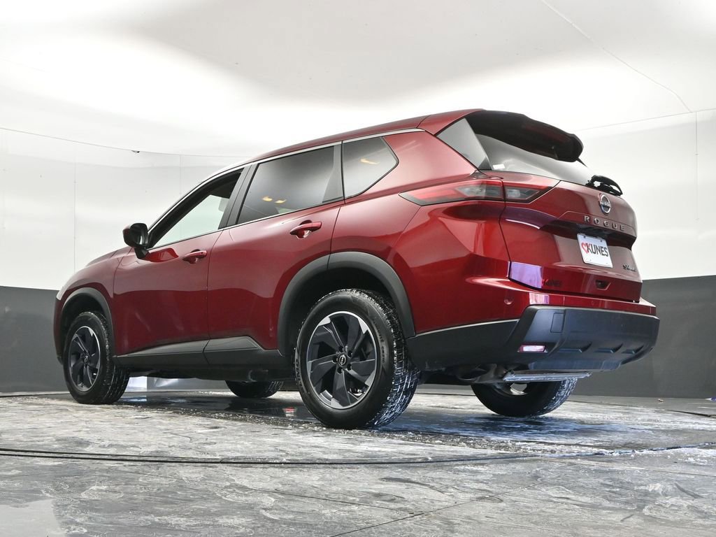 Used 2024 Nissan Rogue SV image 54