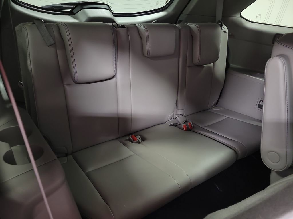 Used 2018 Toyota Highlander Limited image 27