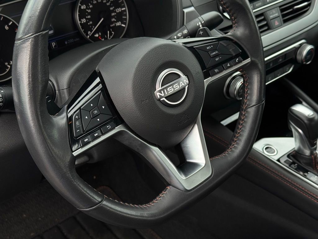 Used 2024 Nissan Altima 2.5 SR image 15