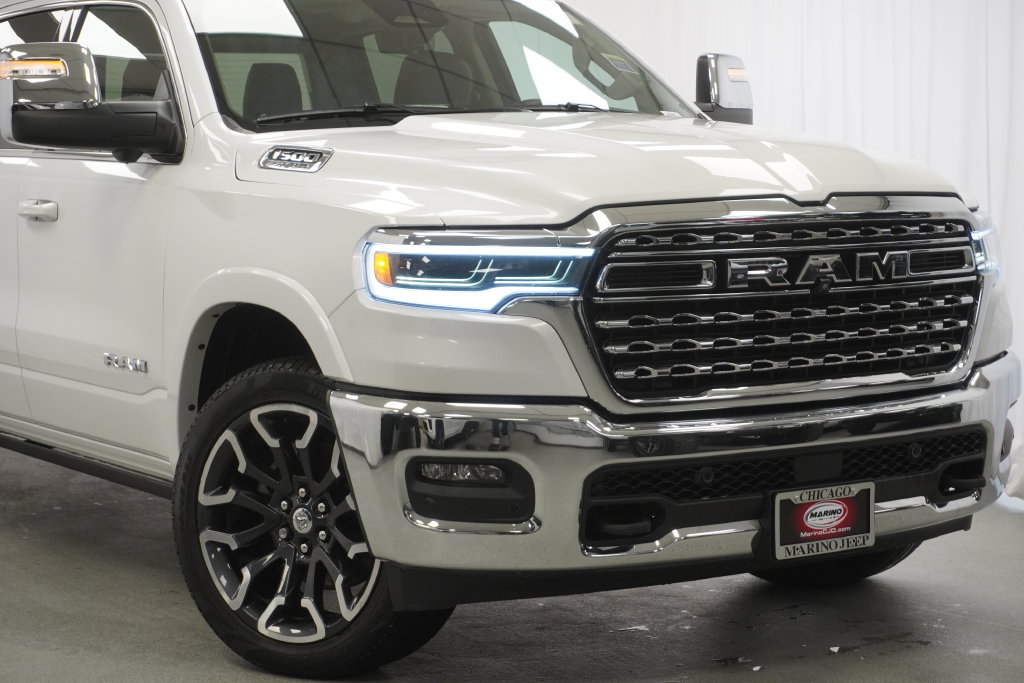 Used 2025 RAM 1500 Limited AWD/4WD image 7