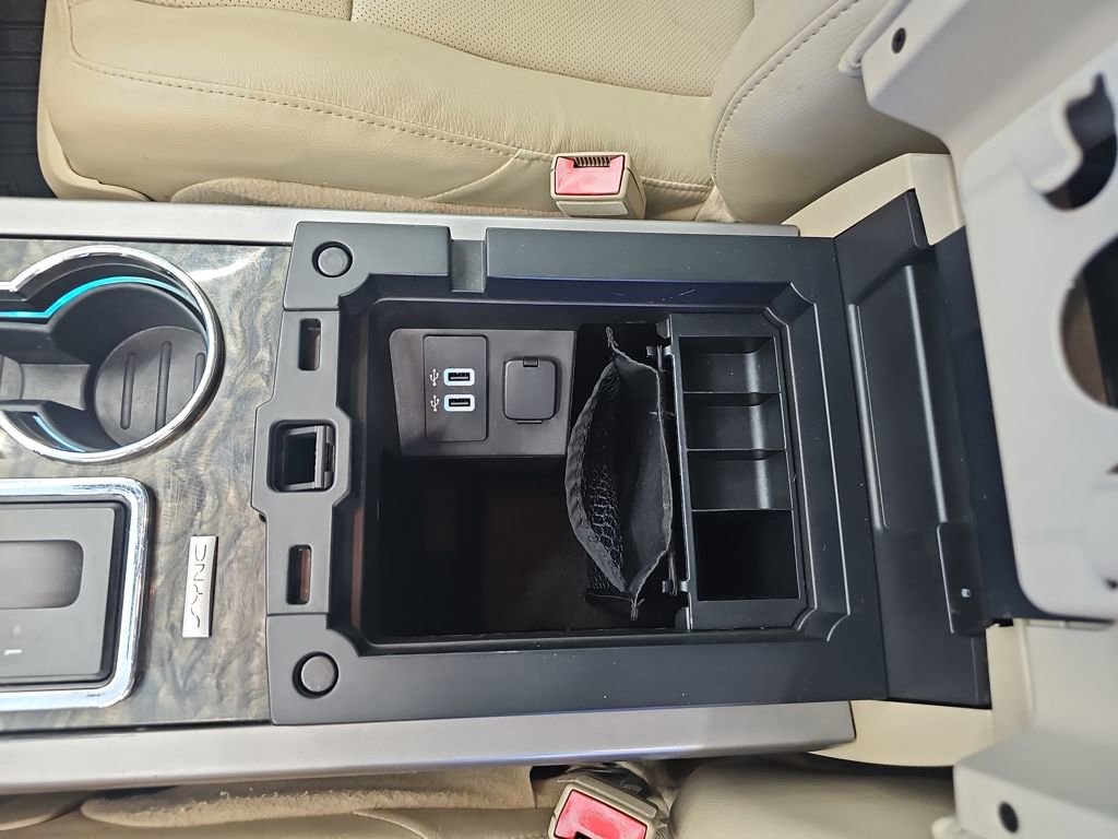 Used 2017 Ford Expedition Limited image 33
