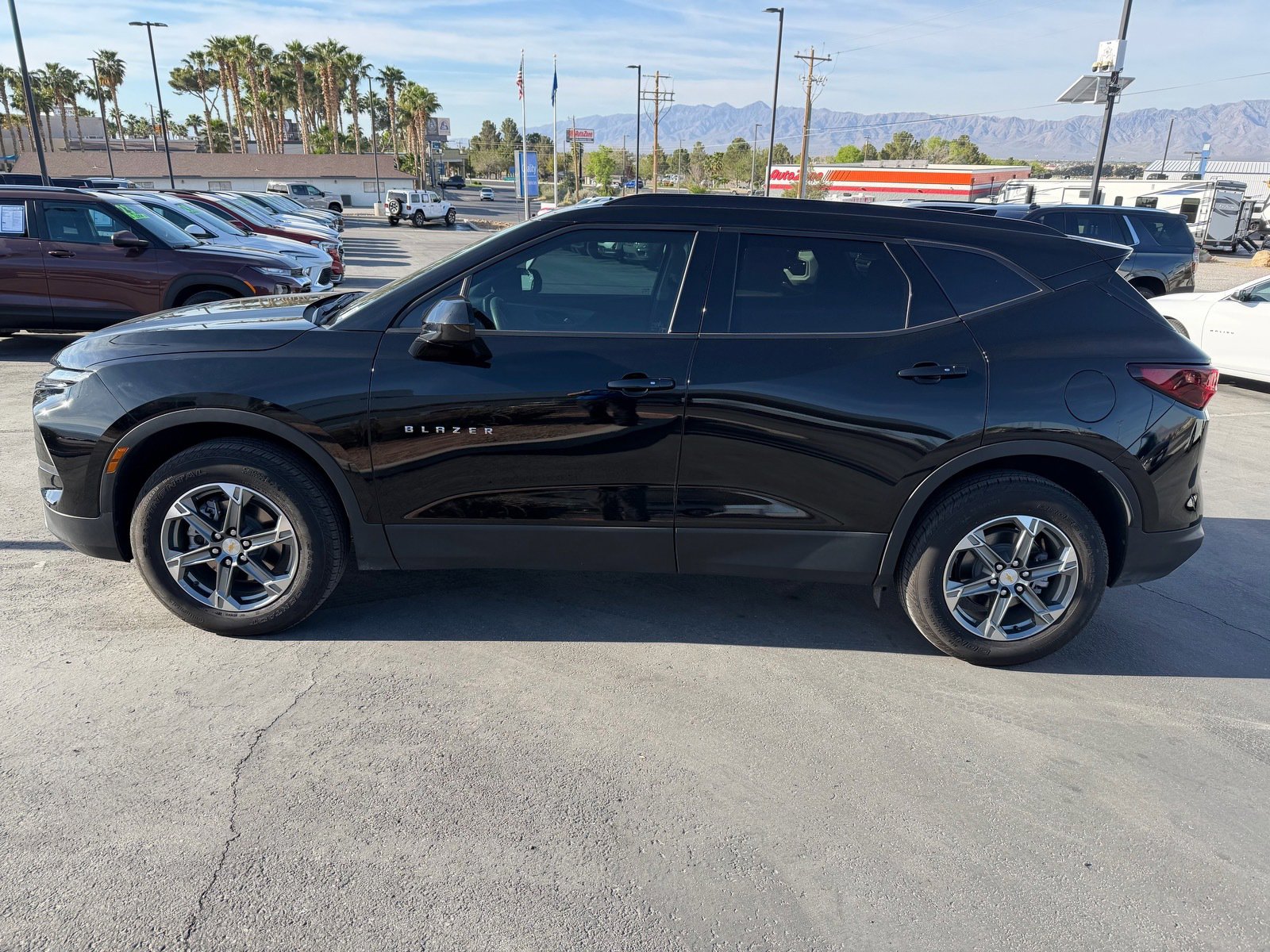 Used 2024 Chevrolet Blazer LT w/ Convenience Package image 6