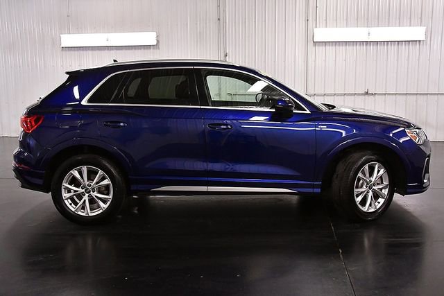 Used 2025 Audi Q3 2.0T Premium image 8