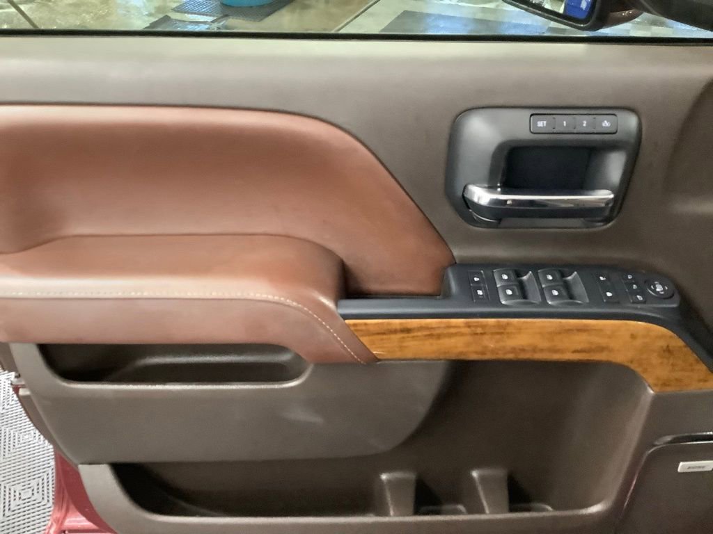 Used 2016 Chevrolet Silverado 2500 High Country w/ Duramax Plus Package image 10