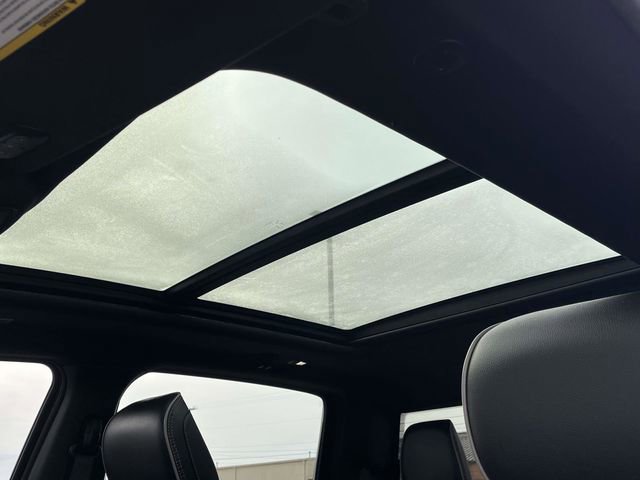 Used 2022 RAM 1500 Laramie w/ Sport Appearance Package AWD/4WD image 14