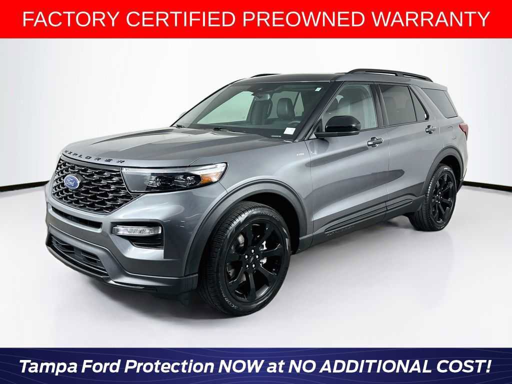 Used 2024 Ford Explorer ST-Line w/ Class IV Trailer Tow Package