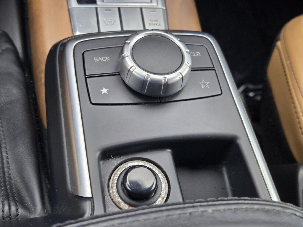 Used 2015 Mercedes-Benz G 550 image 21