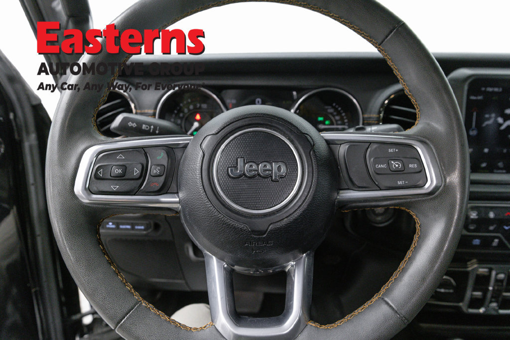 Used 2023 Jeep Wrangler Unlimited Sahara AWD/4WD image 12