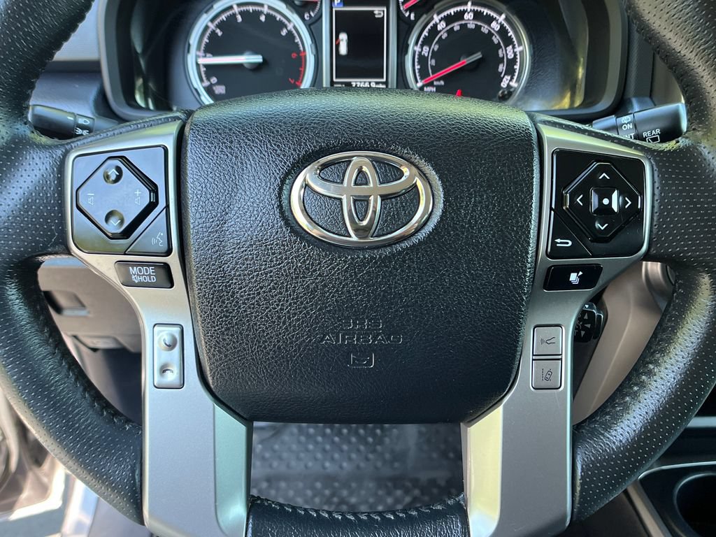 Used 2022 Toyota 4Runner TRD Sport AWD/4WD image 14