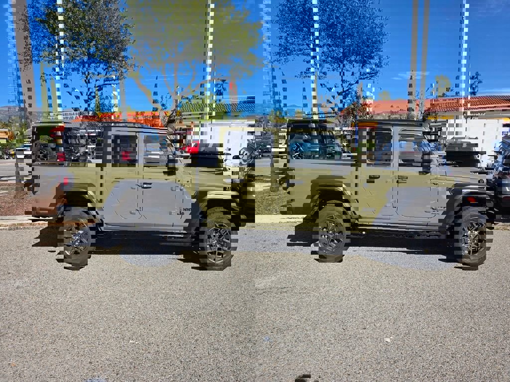 New 2026 Jeep Gladiator Sport image 3