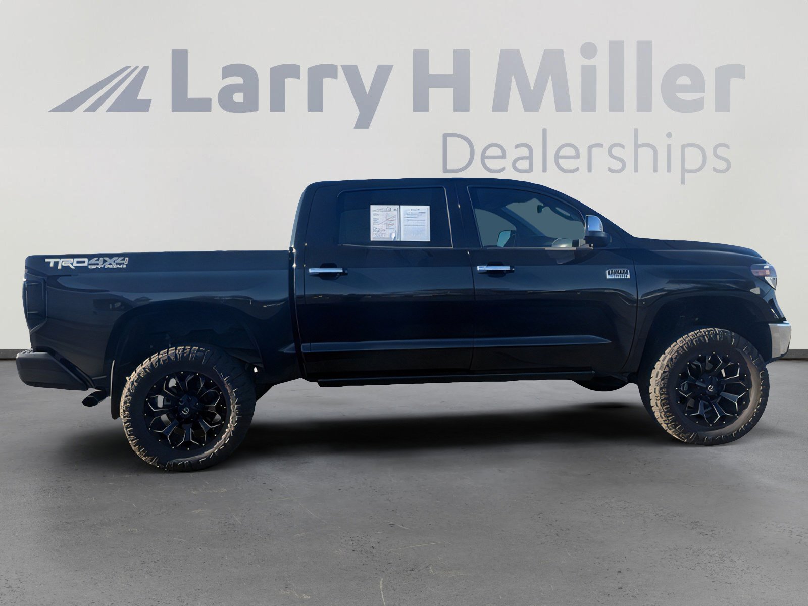 Used 2021 Toyota Tundra 1794 Edition w/ TRD Off-Road Package image 7