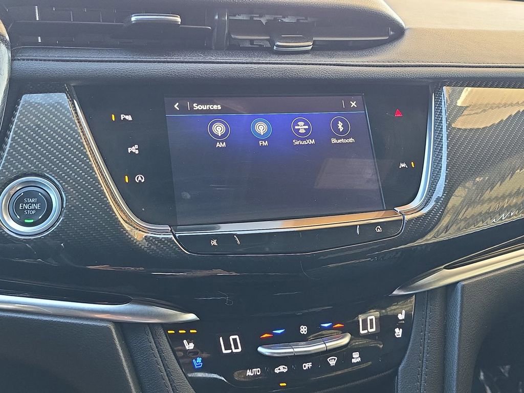 Certified 2024 Cadillac XT6 Sport w/ Technology Package AWD/4WD image 13