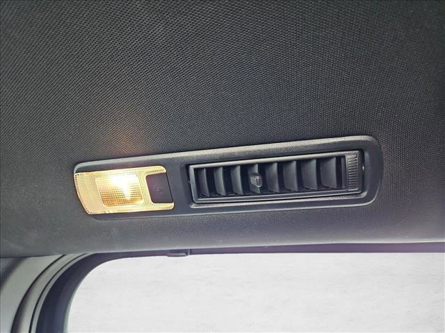 Used 2025 Toyota Sienna XLE Woodland Edition AWD/4WD image 18