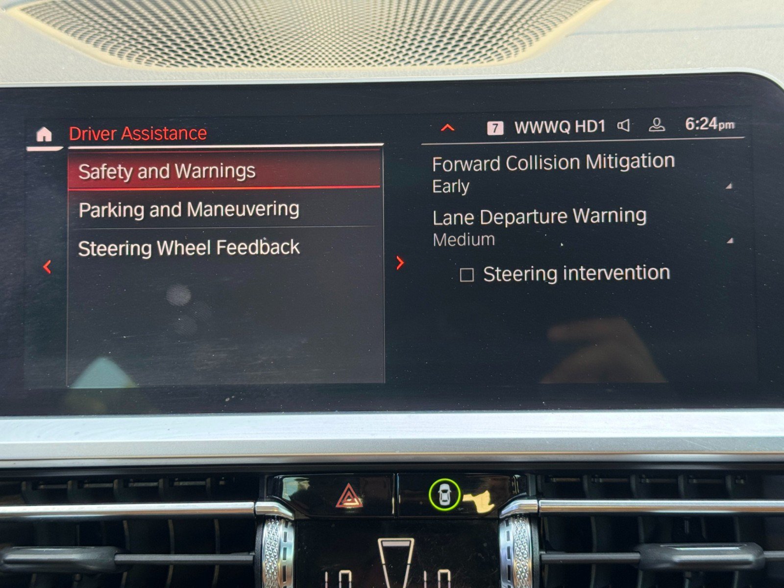 Used 2021 BMW 330i Sedan w/ M Sport Package RWD image 26