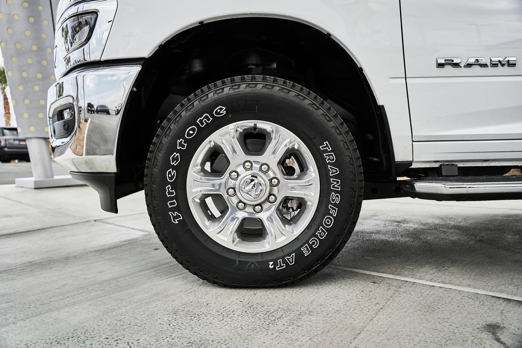 Used 2025 RAM 2500 Big Horn AWD/4WD image 3