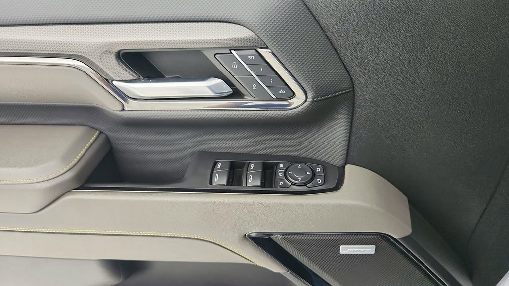 Used 2024 Chevrolet Silverado 2500 ZR2 w/ ZR2 Bison Edition image 26