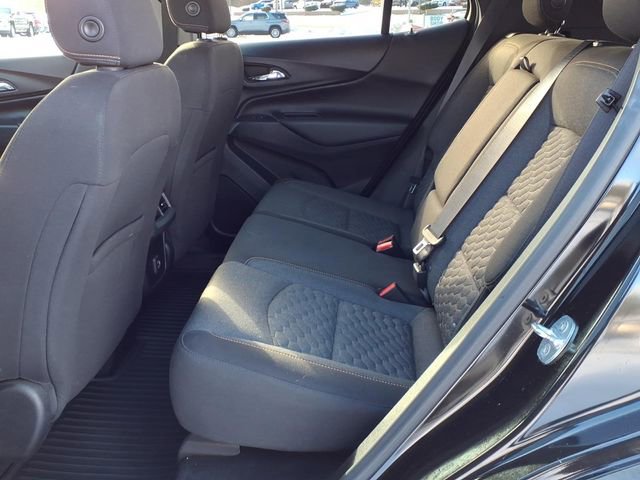 Used 2020 Chevrolet Equinox LT w/ Driver Convenience Package image 16