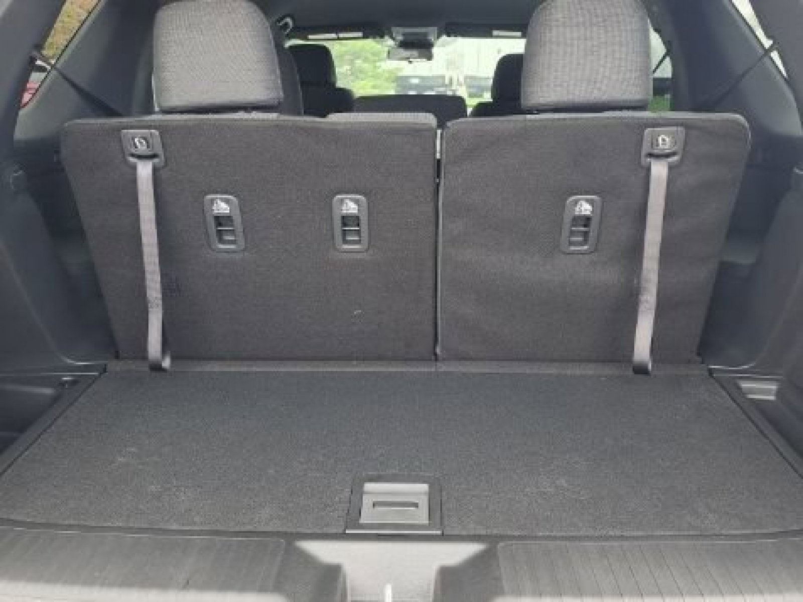 Used 2025 Honda Pilot Sport image 21