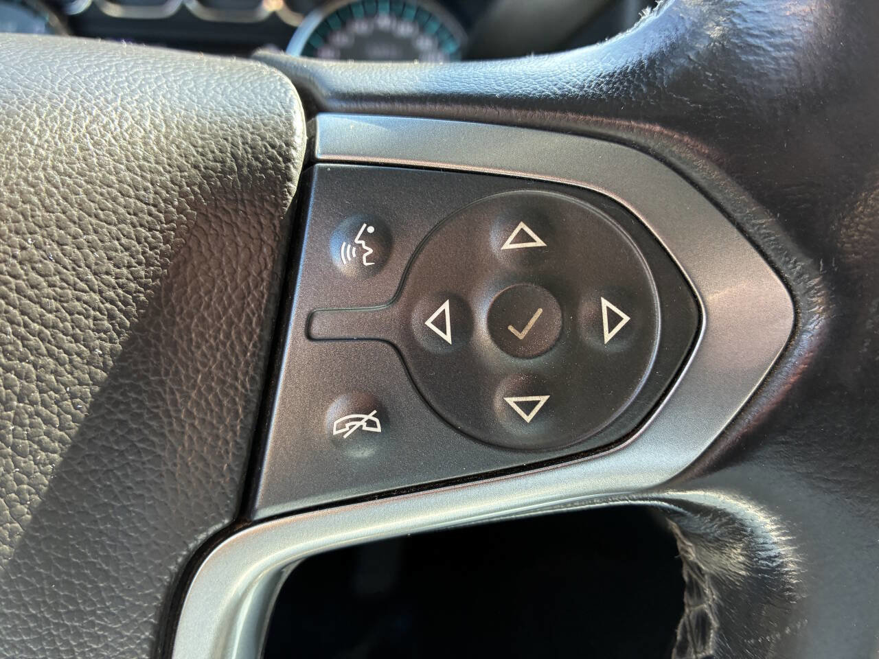 Used 2017 Chevrolet Silverado 1500 LT w/ All Star Edition image 25