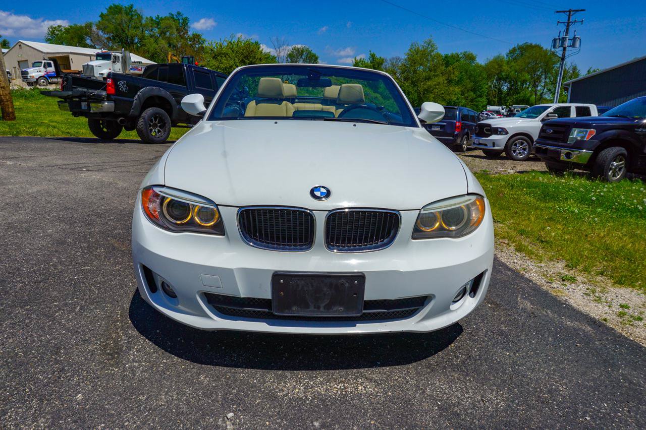 Used 2012 BMW 128i Convertible RWD image 8