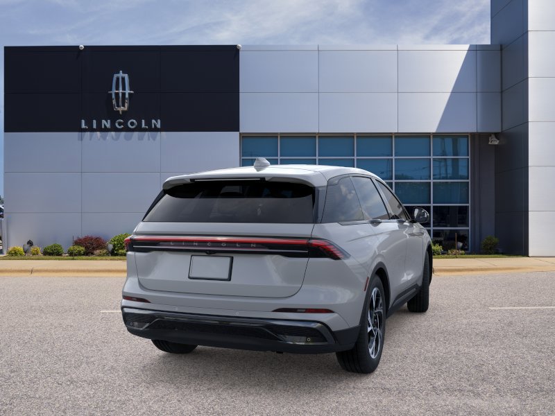 New 2026 Lincoln Nautilus Premier w/ Jet Appearance Package AWD/4WD image 8