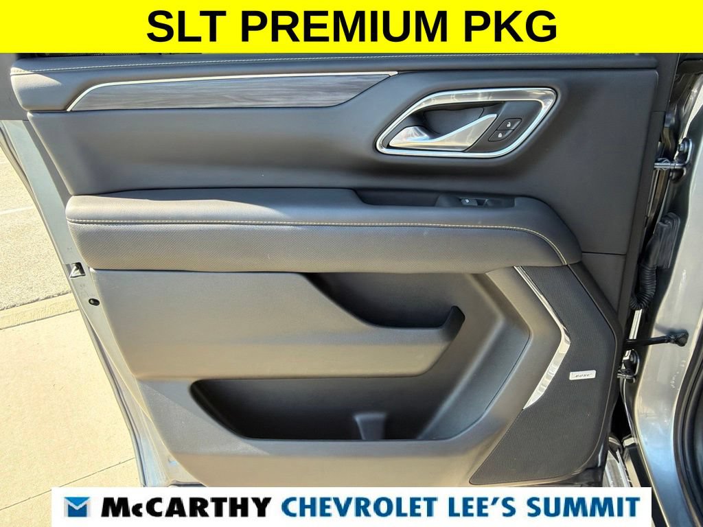 Used 2022 GMC Yukon XL SLT w/ SLT Premium Package AWD/4WD image 45