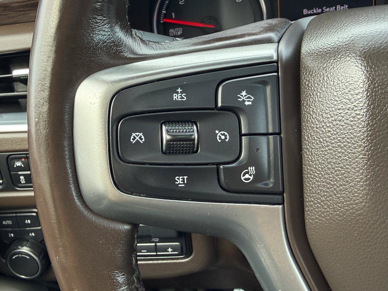 Used 2021 Chevrolet Tahoe LT w/ LT Signature Package AWD/4WD image 16