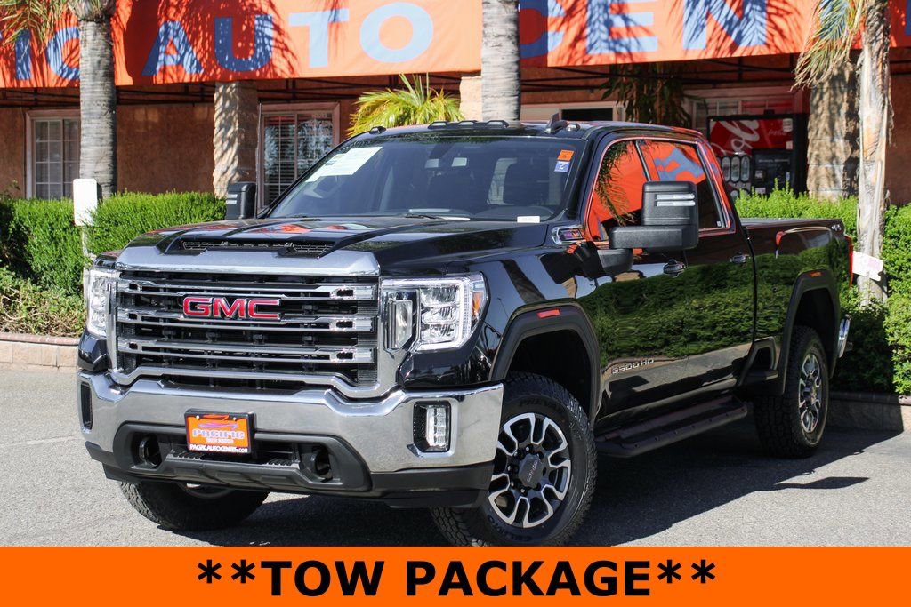 Used 2021 GMC Sierra 3500 SLE w/ SLE Value Package image 4