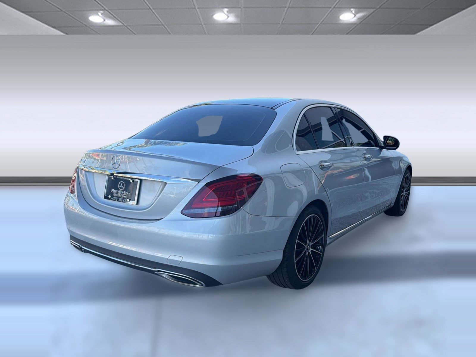 Used 2021 Mercedes-Benz C 300 Sedan image 9