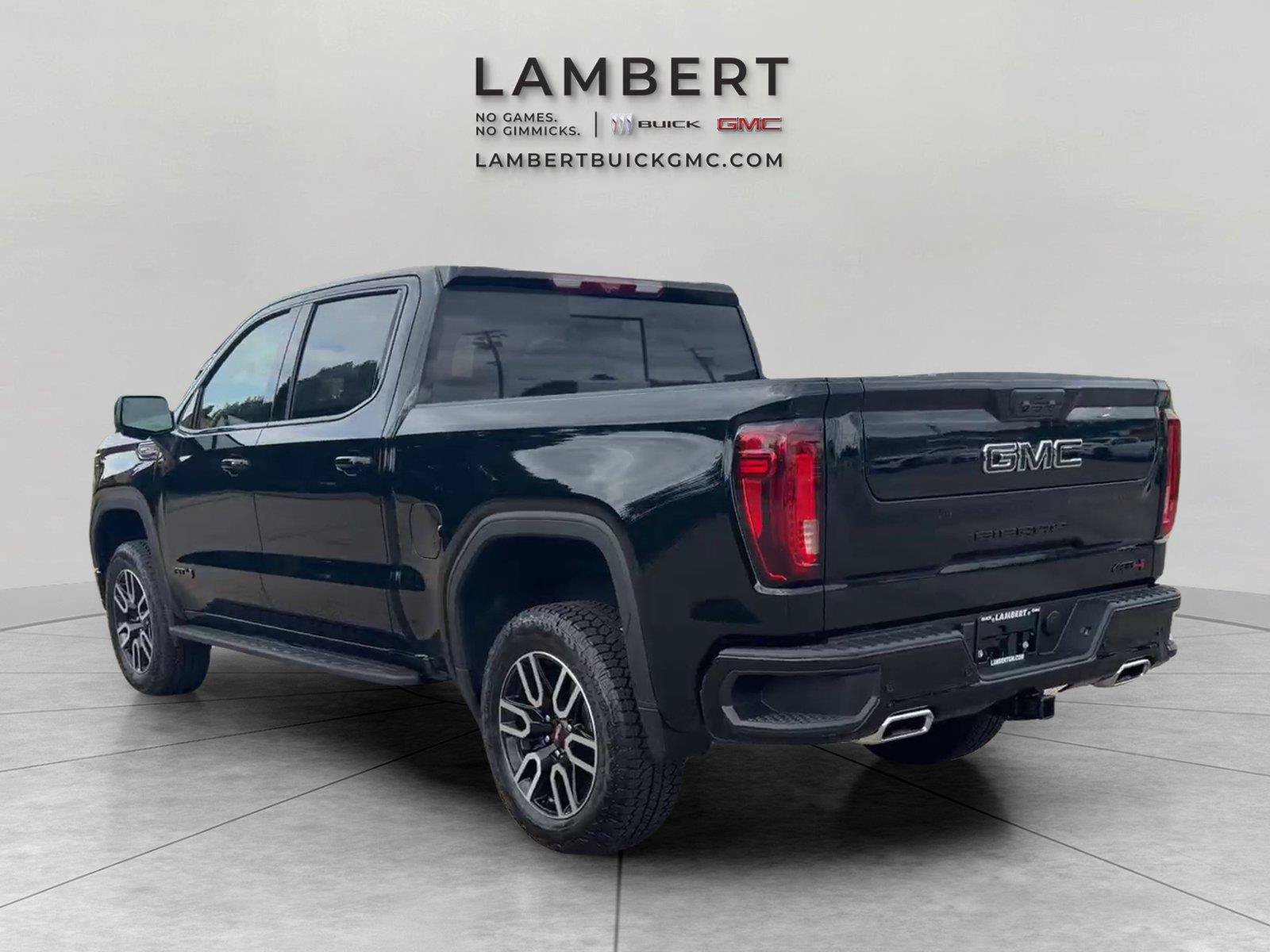 New 2026 GMC Sierra 1500 AT4 w/ AT4 Premium Package AWD/4WD image 3