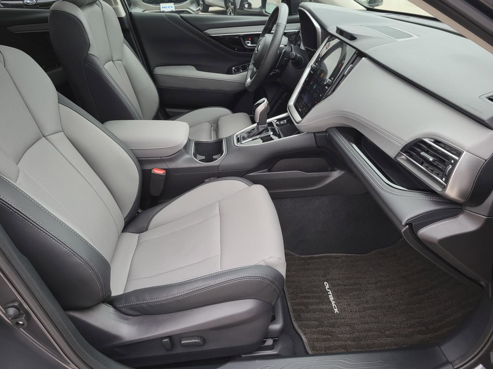 Certified 2025 Subaru Outback Limited image 8