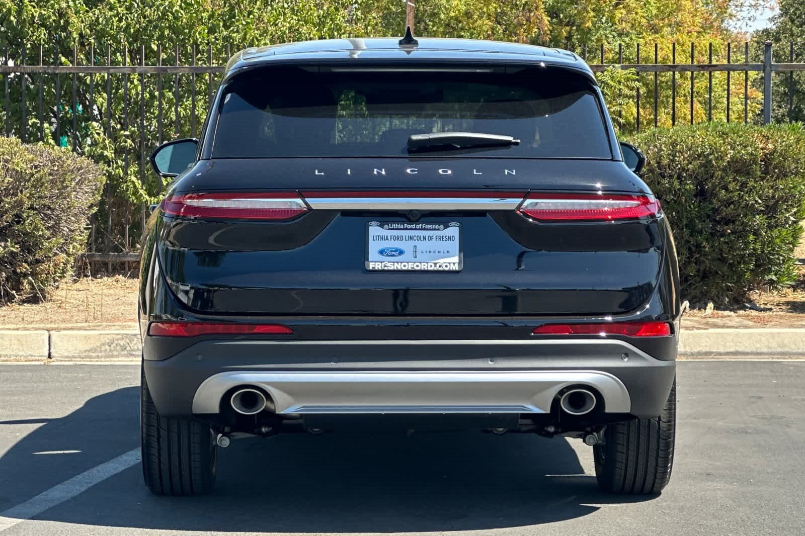 Used 2025 Lincoln Corsair Premiere w/ Equipment Group 101A image 8