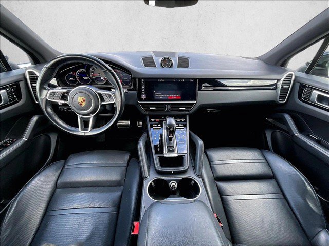 Used 2020 Porsche Cayenne S AWD/4WD image 16