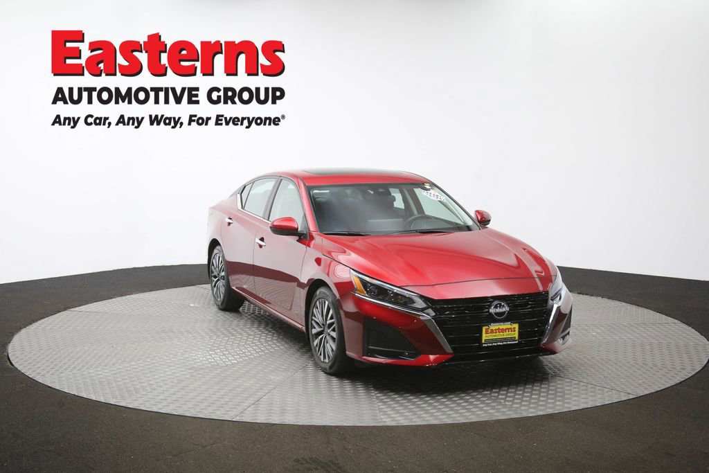 Used 2023 Nissan Altima 2.5 SV w/ SV Premium Package image 51