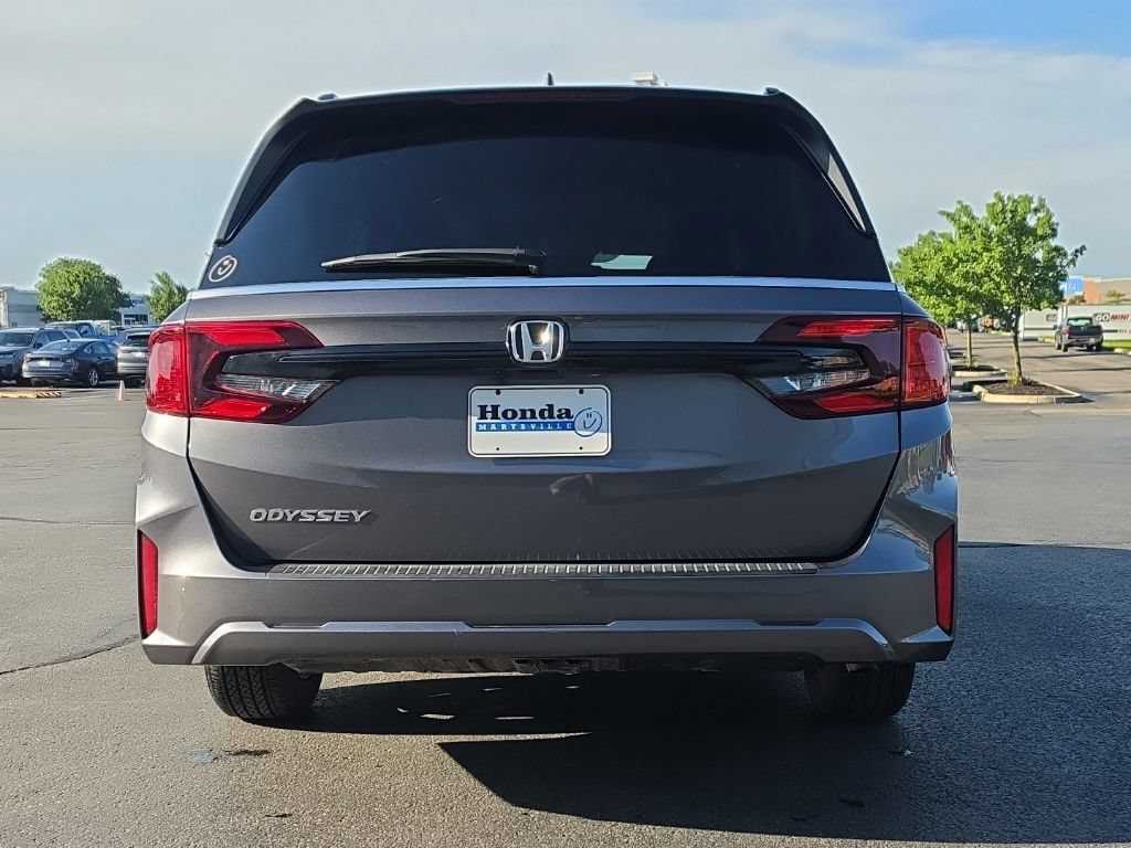 Certified 2026 Honda Odyssey EX-L image 6