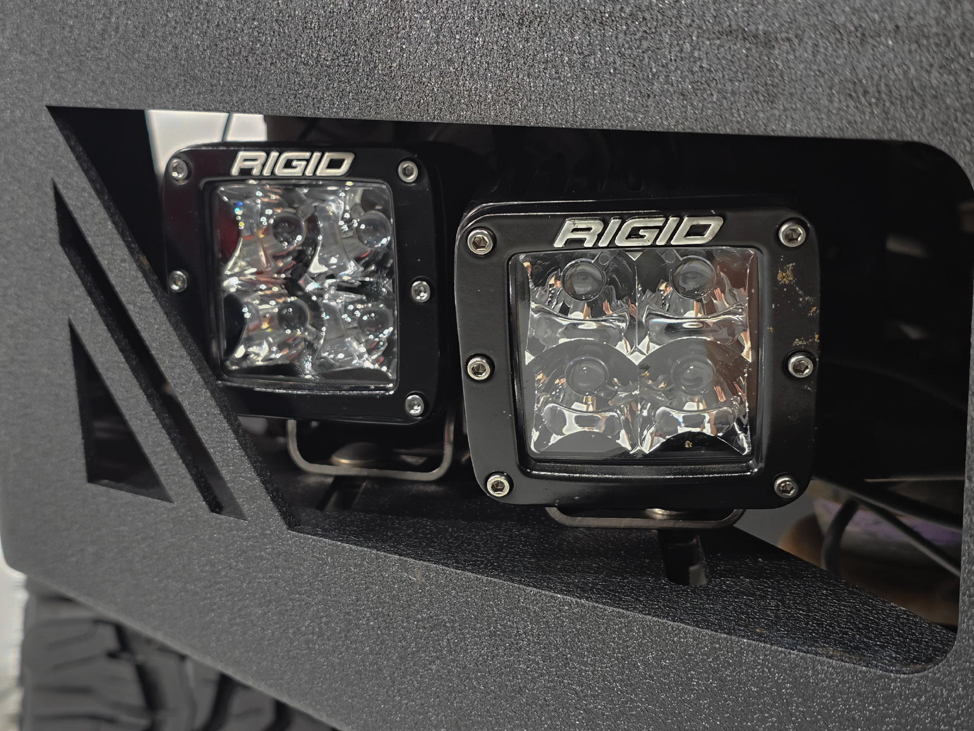 Used 2014 GMC Yukon Denali AWD/4WD image 7