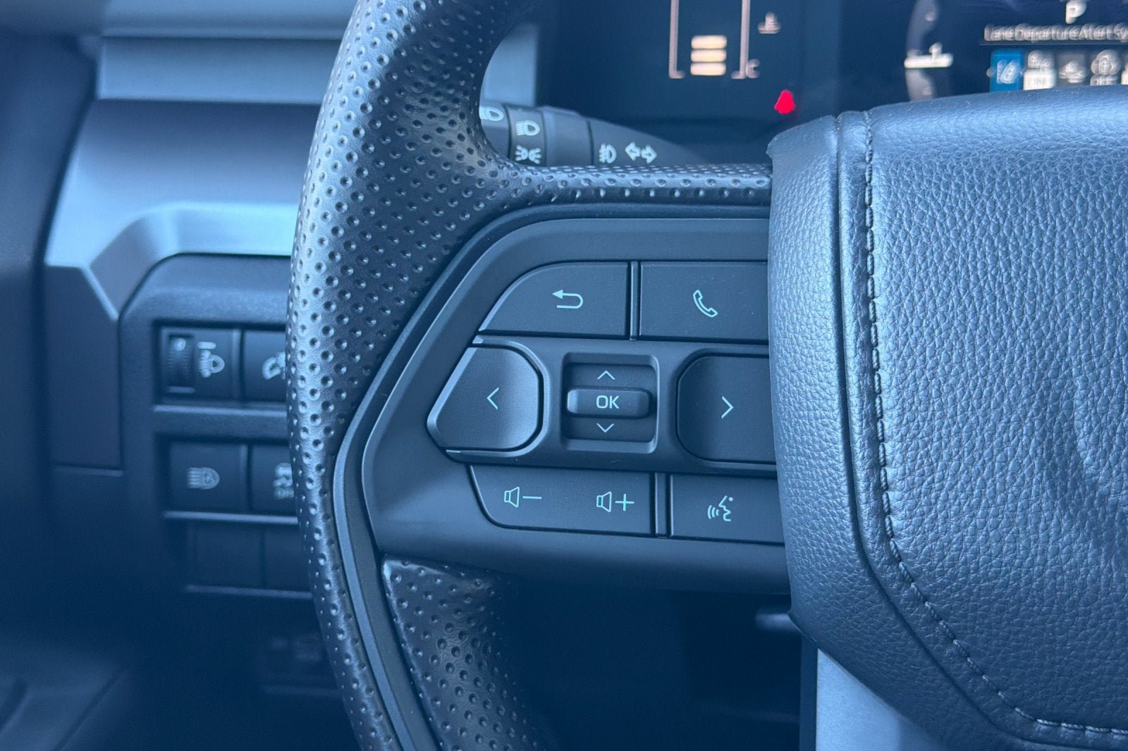 New 2026 Toyota Tacoma SR5 RWD image 25