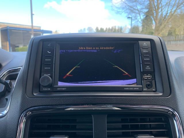 Used 2019 Dodge Grand Caravan SXT image 17