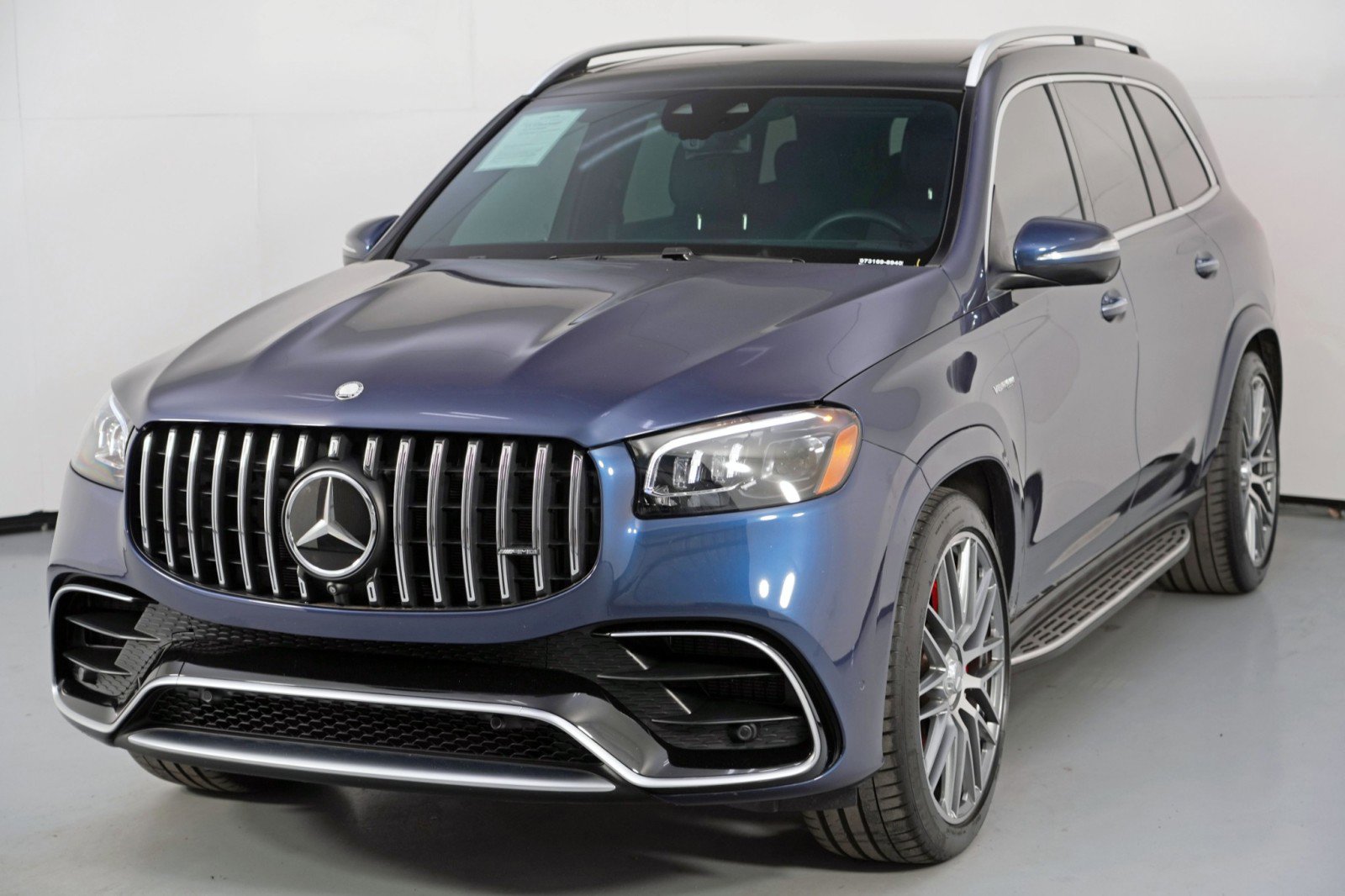 Used 2024 Mercedes-Benz GLS 63 AMG 4MATIC image 61